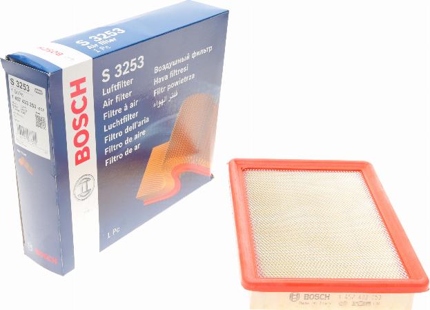 BOSCH 1 457 433 253 - Filtro aria www.autoricambi360.it