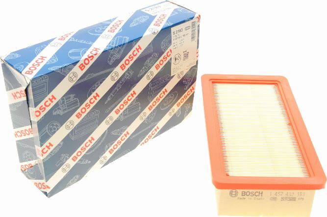 BOSCH 1 457 432 183 - Filtro aria www.autoricambi360.it