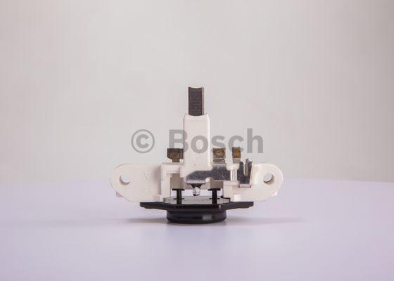 BOSCH 1 197 311 212 - Regolatore alternatore www.autoricambi360.it