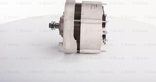 BOSCH F 042 301 018 - Alternatore www.autoricambi360.it