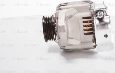 BOSCH F 042 302 014 - Alternatore www.autoricambi360.it
