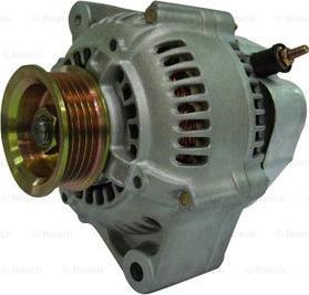 BOSCH F 042 302 018 - Alternatore www.autoricambi360.it