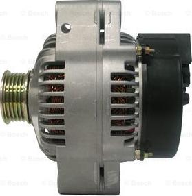 BOSCH F 042 307 015 - Alternatore www.autoricambi360.it