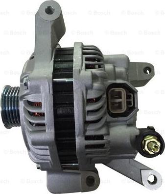 BOSCH F 042 205 136 - Alternatore www.autoricambi360.it