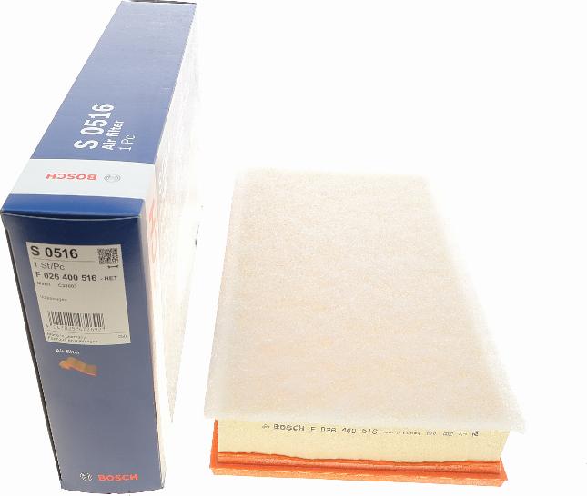 BOSCH F 026 400 516 - Filtro aria www.autoricambi360.it