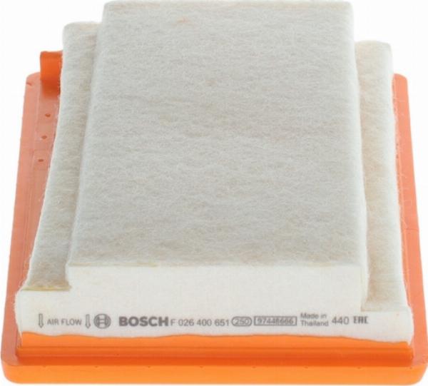 BOSCH F 026 400 651 - Filtro aria www.autoricambi360.it