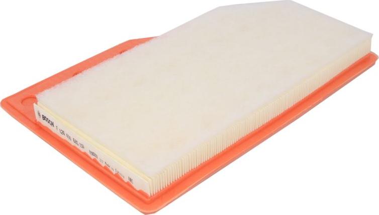 BOSCH F 026 400 685 - Filtro aria www.autoricambi360.it