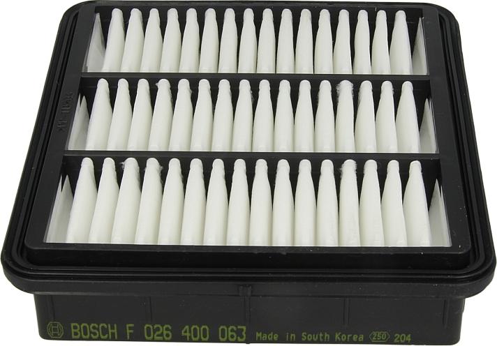 BOSCH F 026 400 063 - Filtro aria www.autoricambi360.it