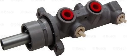 BOSCH F 026 003 588 - Cilindro maestro del freno www.autoricambi360.it