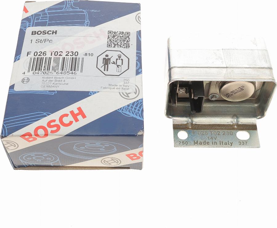 BOSCH F 026 T02 230 - Regolatore alternatore www.autoricambi360.it