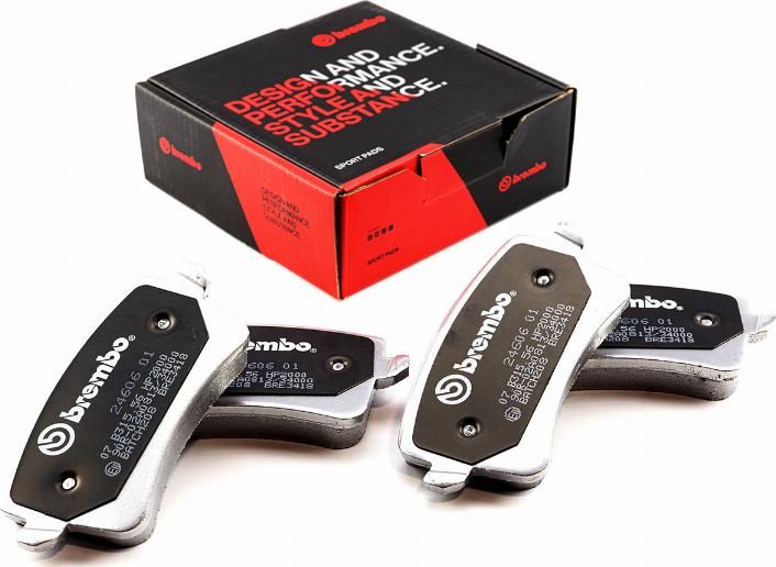 Brembo 07.B315.56 - Kit pastiglie freno per elevate prestazioni www.autoricambi360.it