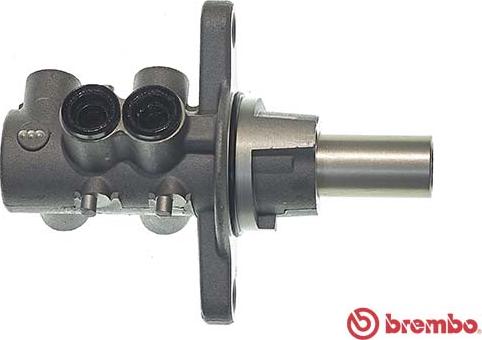 Brembo M 23 142 - Cilindro maestro del freno www.autoricambi360.it