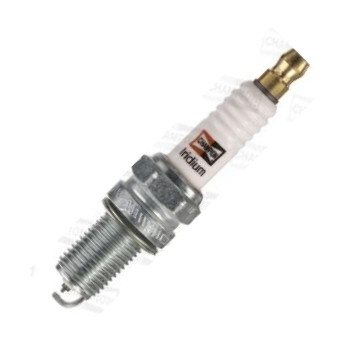Champion OE187/R04 - Candela accensione www.autoricambi360.it