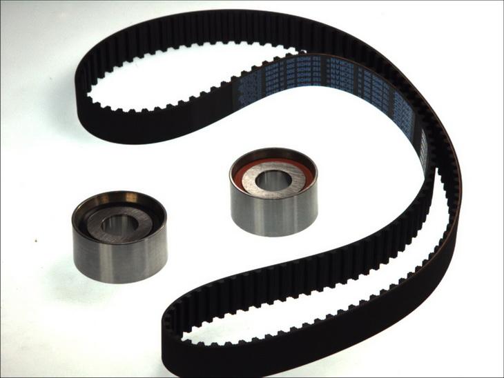 DAYCO KTB305 - Kit cinghie dentate www.autoricambi360.it