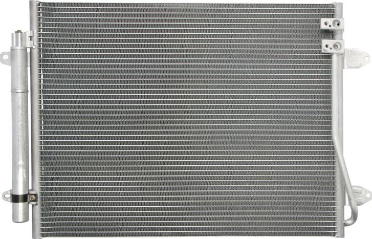 Delphi CF20425 - Condensatore, Climatizzatore www.autoricambi360.it