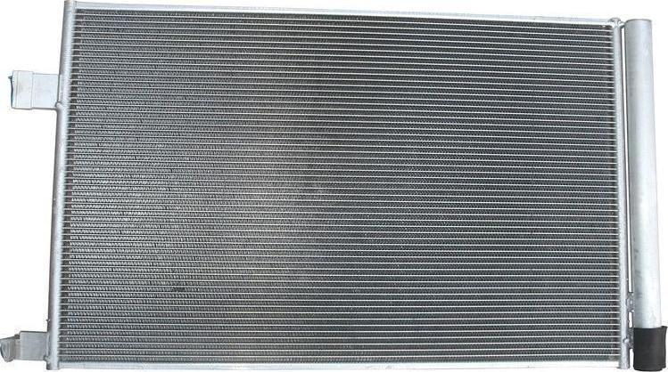 ERA 667422 - Condensatore, Climatizzatore www.autoricambi360.it