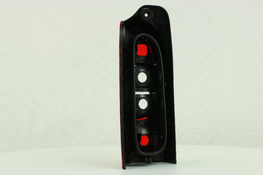 Fast FT86413 - Luce posizione posteriore www.autoricambi360.it