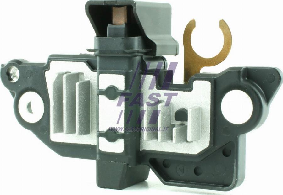 Fast FT83002 - Regolatore alternatore www.autoricambi360.it