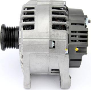 HELLA 8EL 011 710-561 - Alternatore www.autoricambi360.it