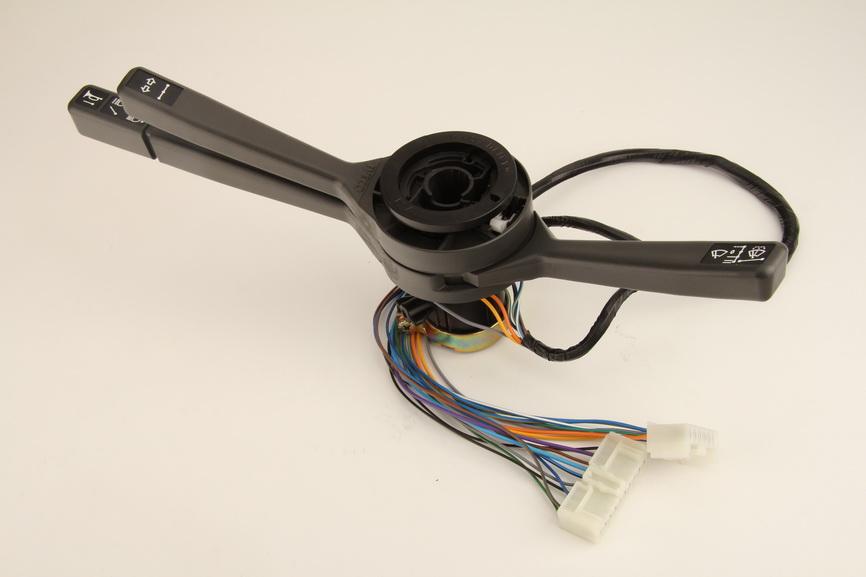 Magneti Marelli 000042354010 - Leva devio guida www.autoricambi360.it