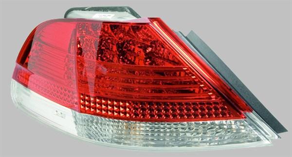 Magneti Marelli 715011019001 - Luce posteriore www.autoricambi360.it