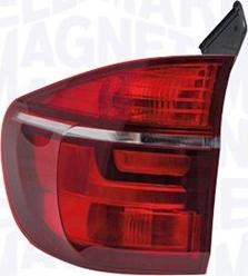 Magneti Marelli 710815040017 - Luce posteriore www.autoricambi360.it