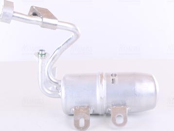 NISSENS 95385 - Essiccatore, Climatizzatore www.autoricambi360.it