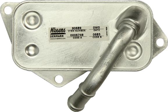 NISSENS 90689 - Radiatore olio, Olio motore www.autoricambi360.it