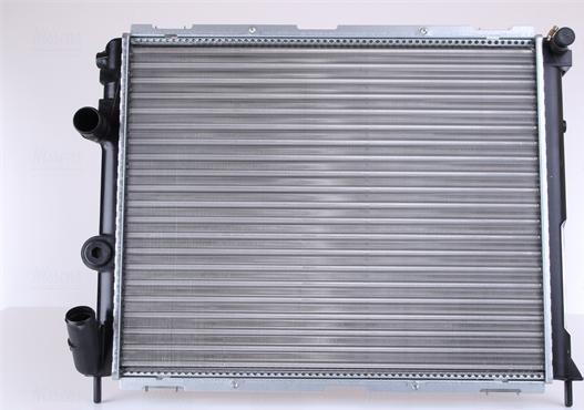 NISSENS 63886 - Radiatore, Raffreddamento motore www.autoricambi360.it