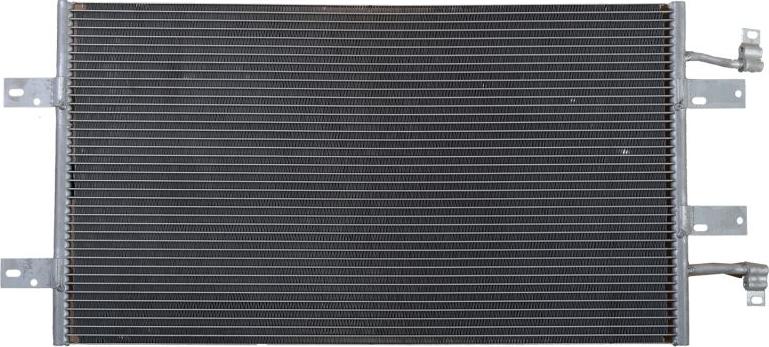NRF 35900 - Condensatore, Climatizzatore www.autoricambi360.it