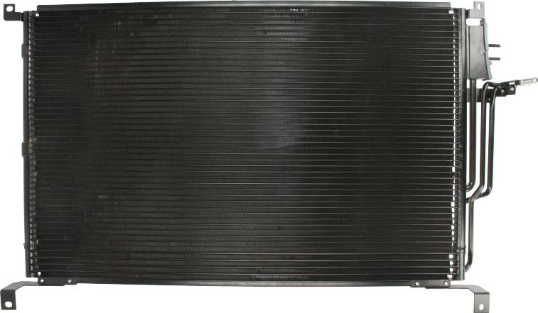 NRF 35923 - Condensatore, Climatizzatore www.autoricambi360.it