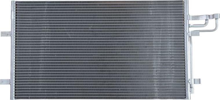 NRF 35551 - Condensatore, Climatizzatore www.autoricambi360.it