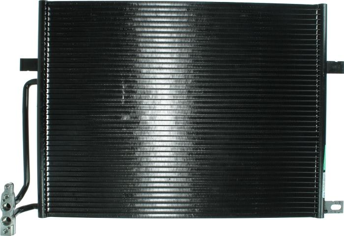 NRF 35589 - Condensatore, Climatizzatore www.autoricambi360.it