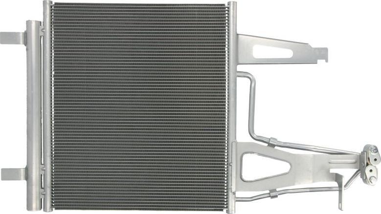 NRF 350551 - Condensatore, Climatizzatore www.autoricambi360.it