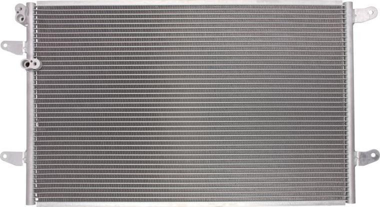 NRF 350349 - Condensatore, Climatizzatore www.autoricambi360.it