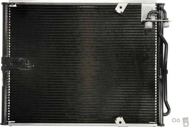NRF 35132 - Condensatore, Climatizzatore www.autoricambi360.it