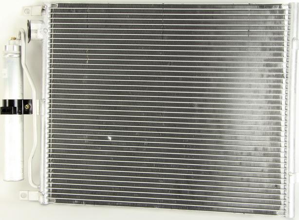 NRF 35784 - Condensatore, Climatizzatore www.autoricambi360.it