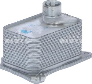 NRF 31330 - Radiatore olio, Olio motore www.autoricambi360.it