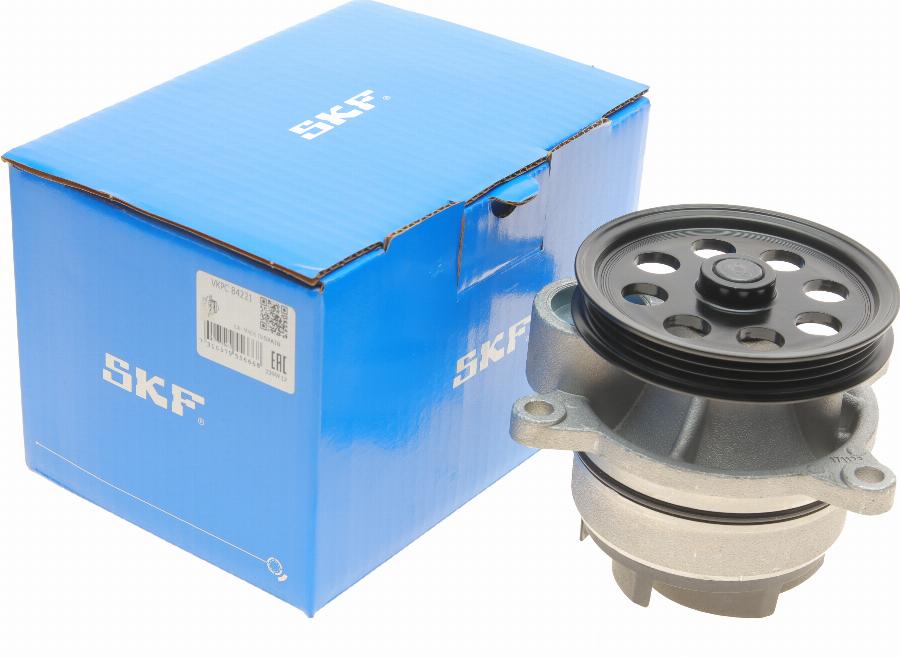SKF VKPC 84221 - Pompa acqua www.autoricambi360.it