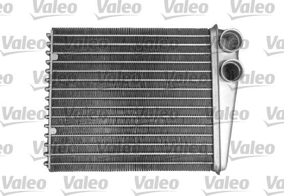VALEO 812382 - Radiatore, Raffreddamento motore www.autoricambi360.it