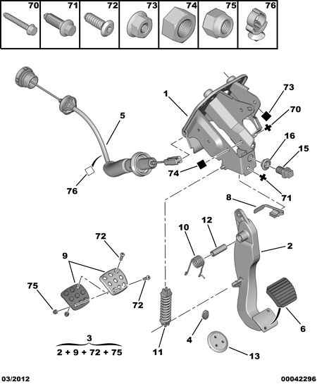 PSA 2130 17 - Rivestimento pedale, Pedale frizione www.autoricambi360.it